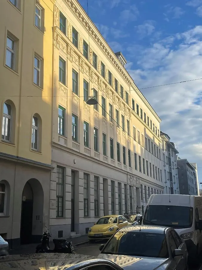 Schmucke Citywohnung In Ruhelage Vienna 0*,